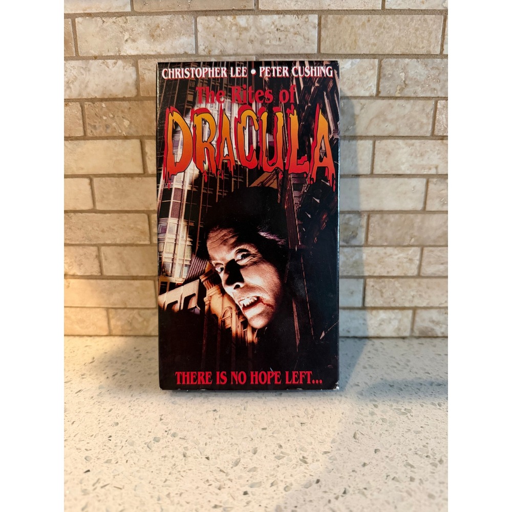 The Rites of Dracula (VHS, 1990) Horror Monster Christopher Lee Peter Cushing